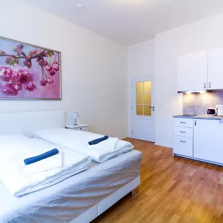 Apartament Bouquet